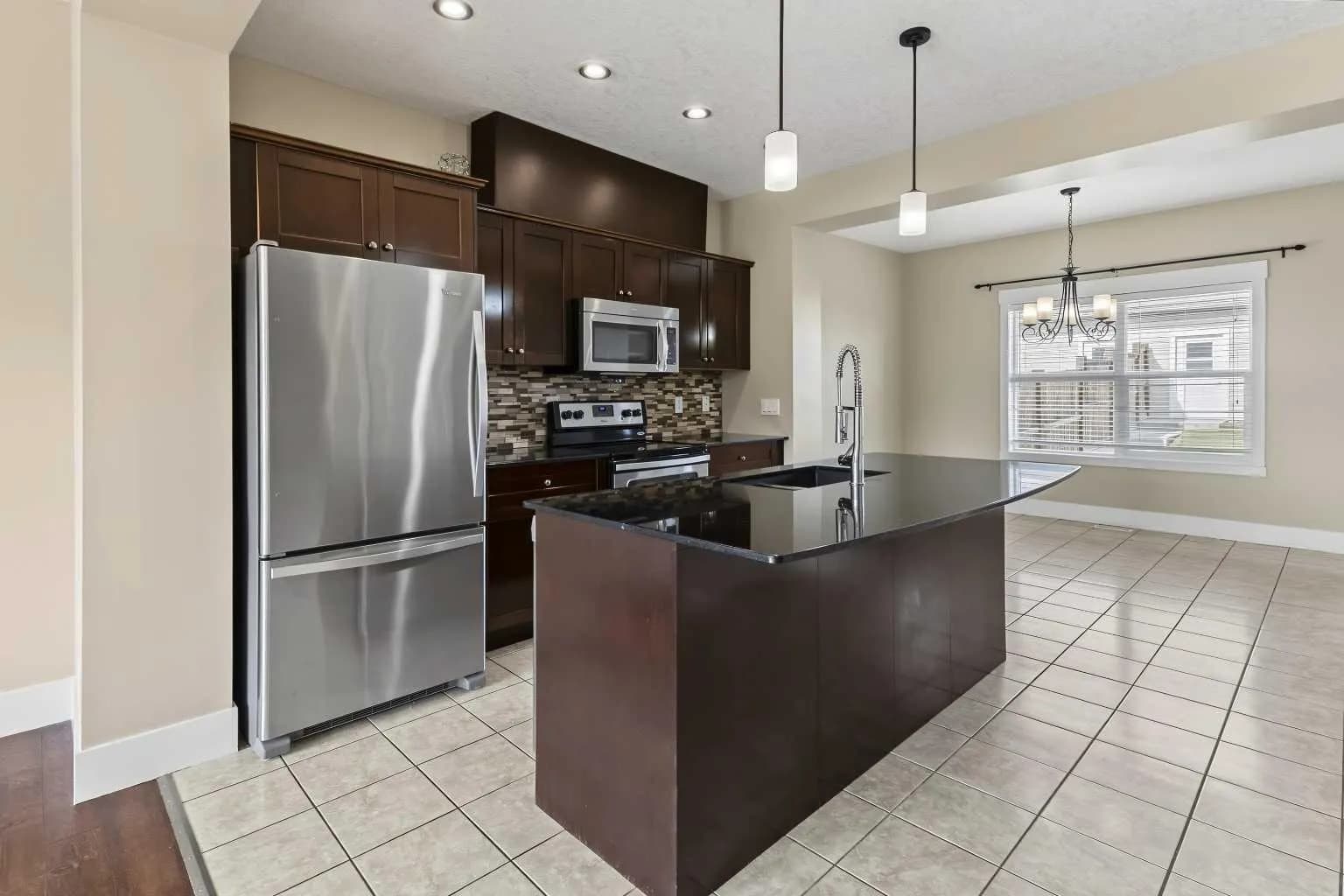 Semi Detached (Half Duplex)