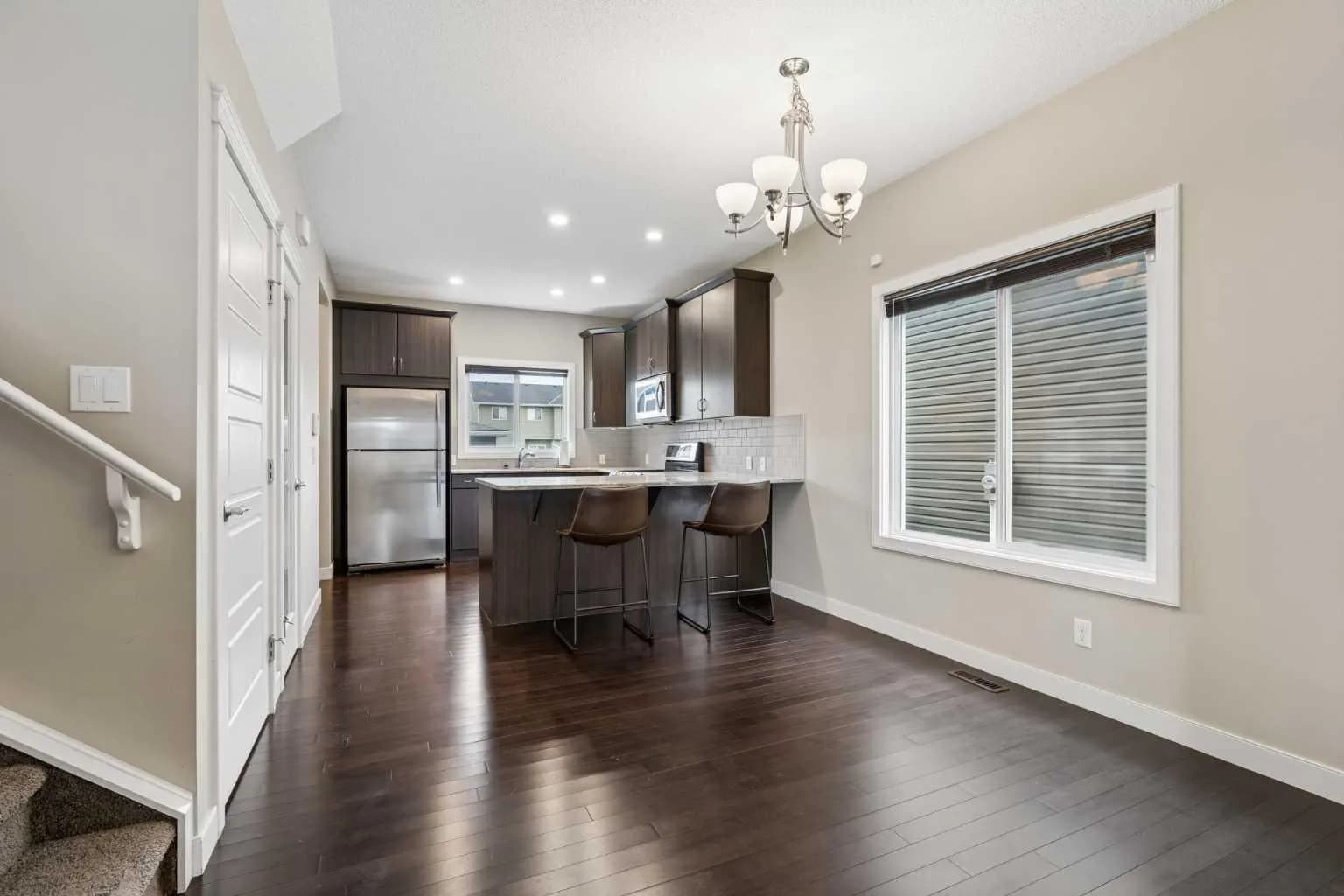 Semi Detached (Half Duplex)