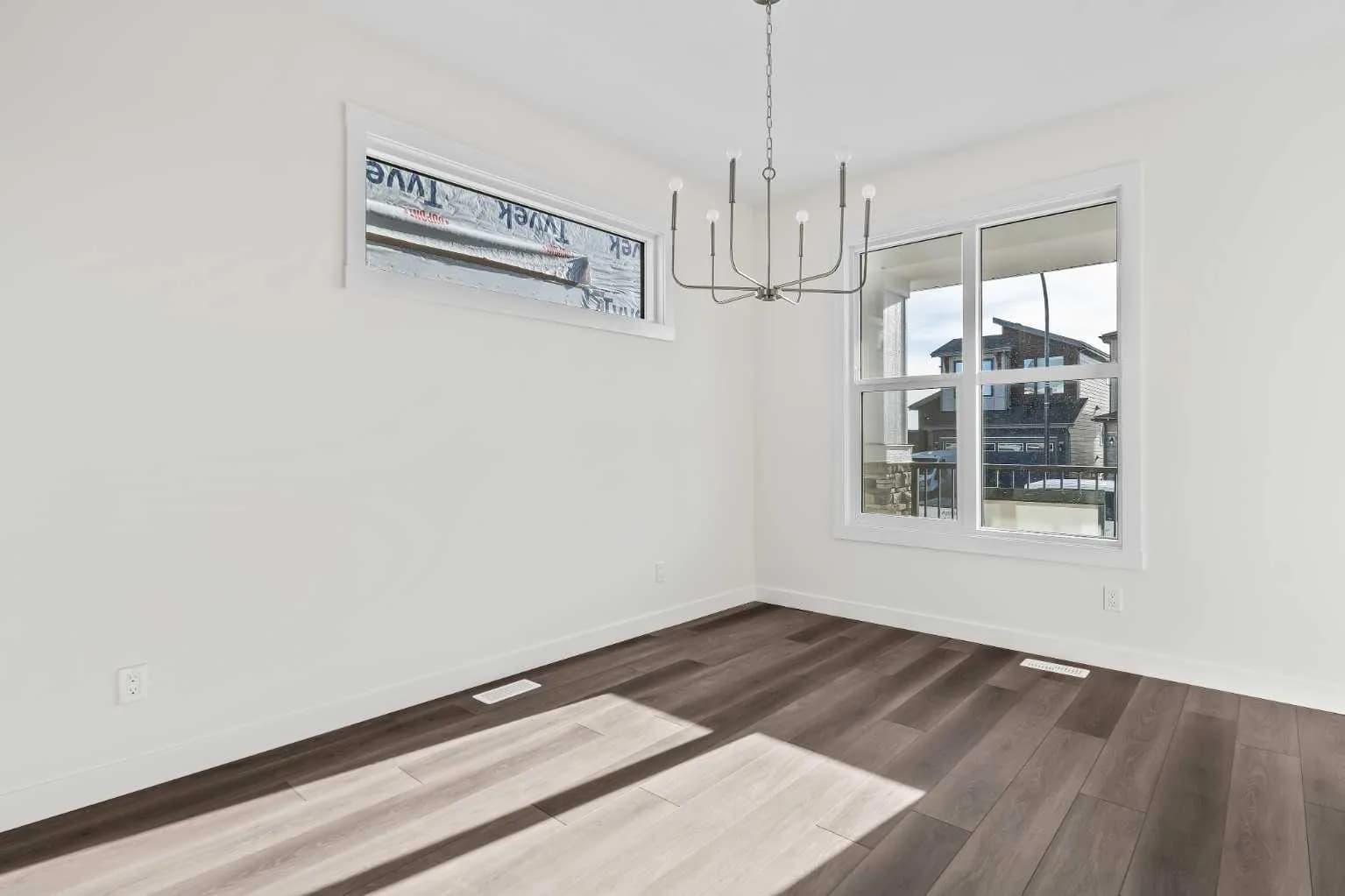 Semi Detached (Half Duplex)