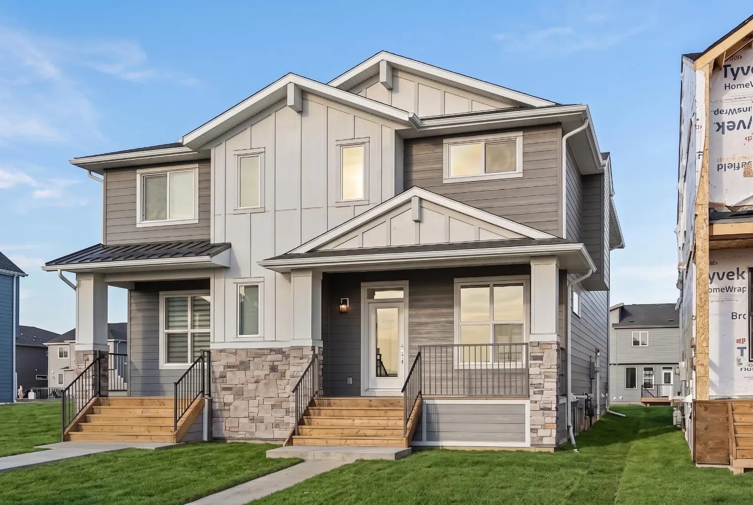 Semi Detached (Half Duplex)