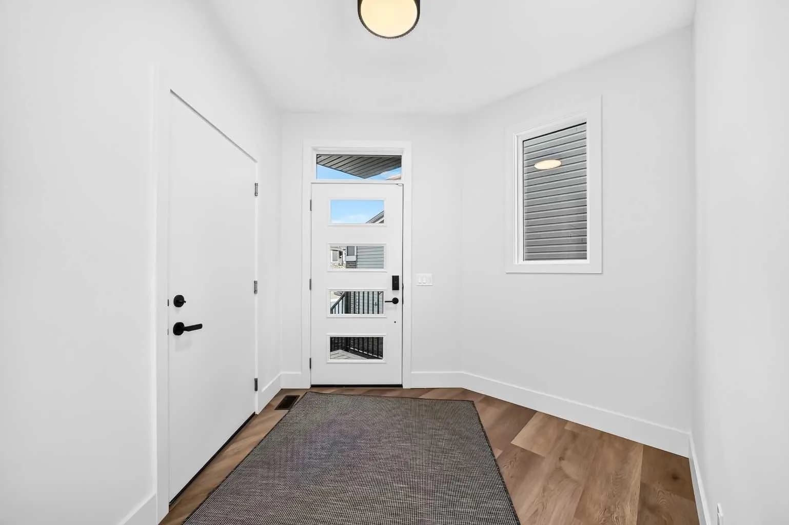 Semi Detached (Half Duplex)