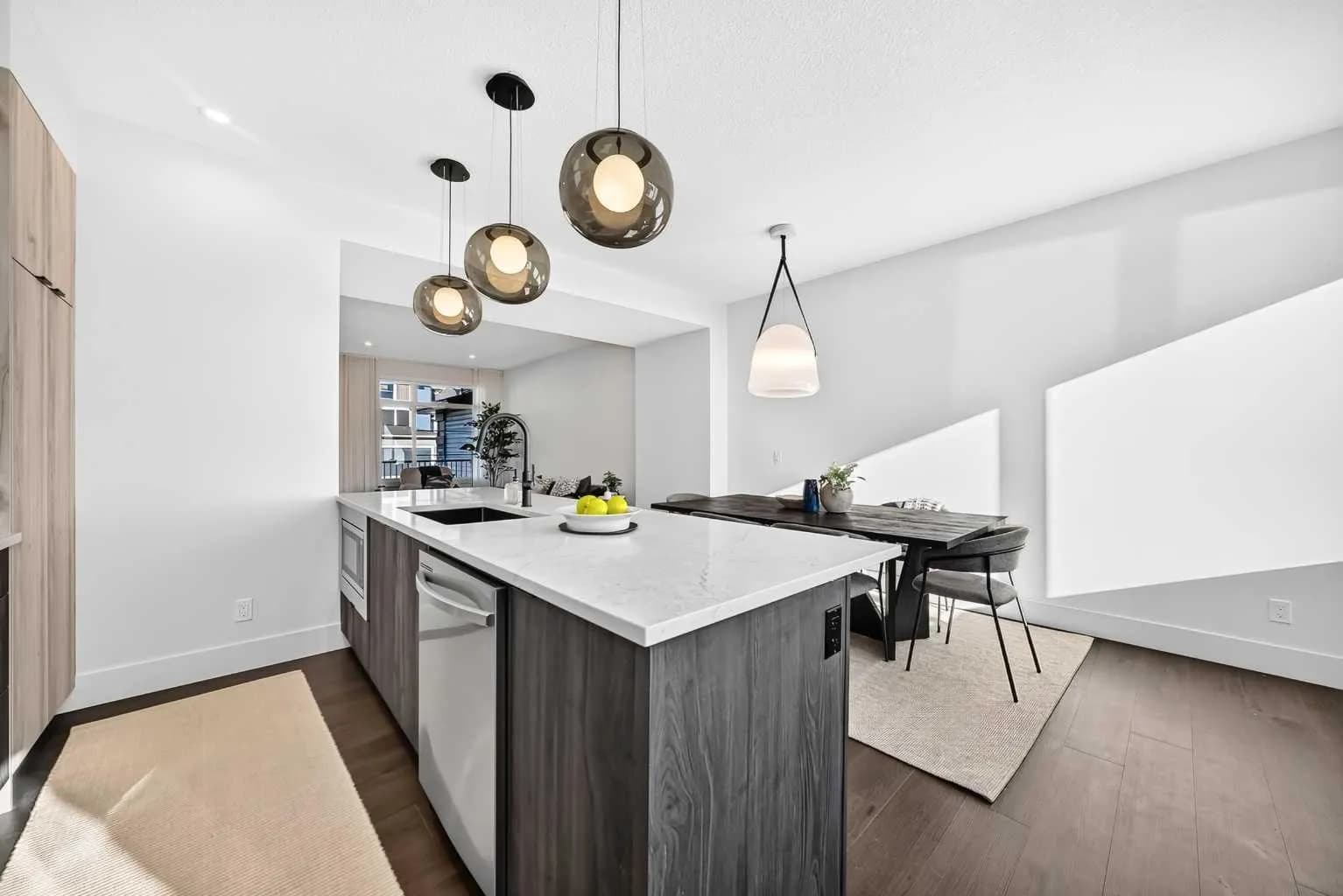 Semi Detached (Half Duplex)
