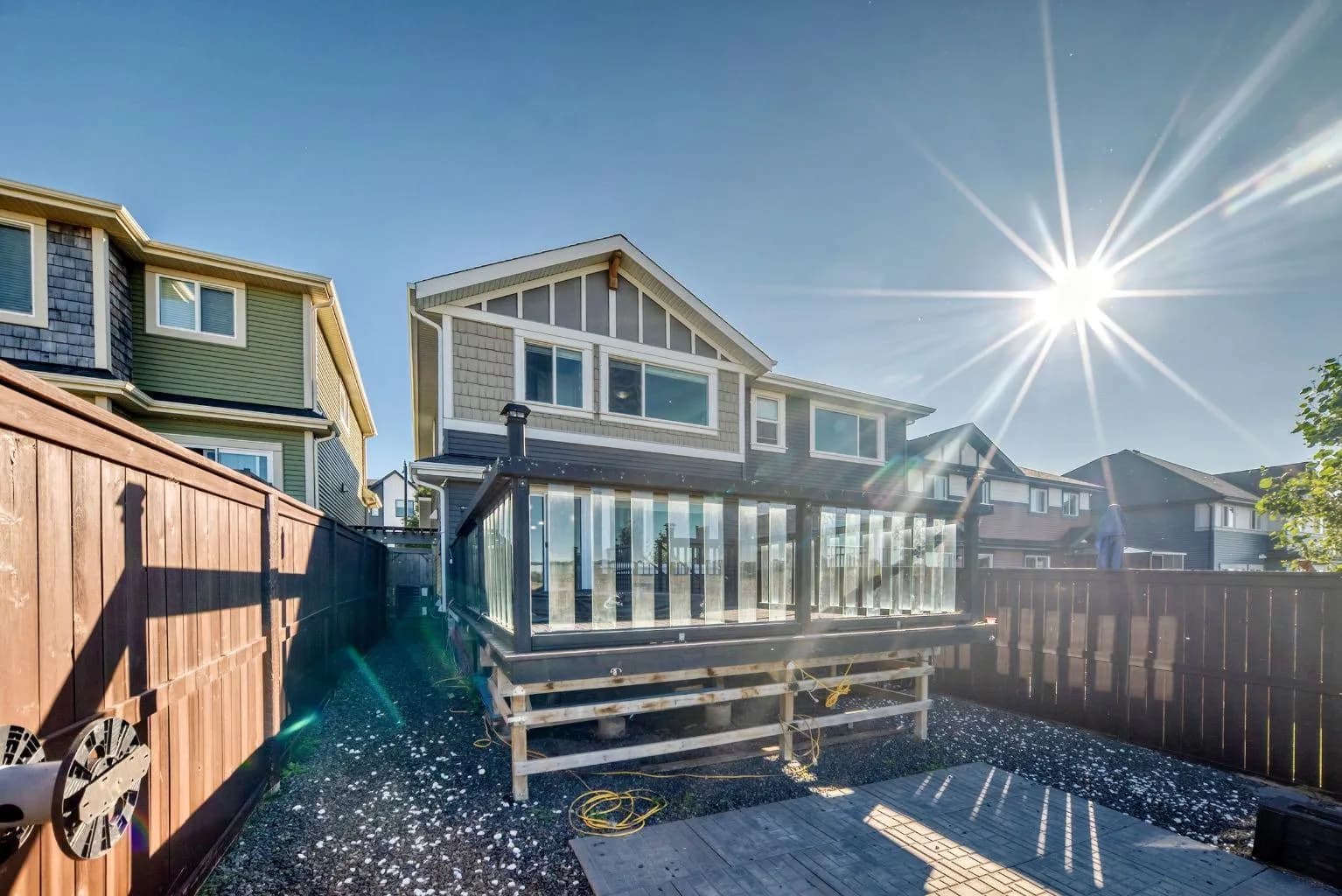 Semi Detached (Half Duplex)