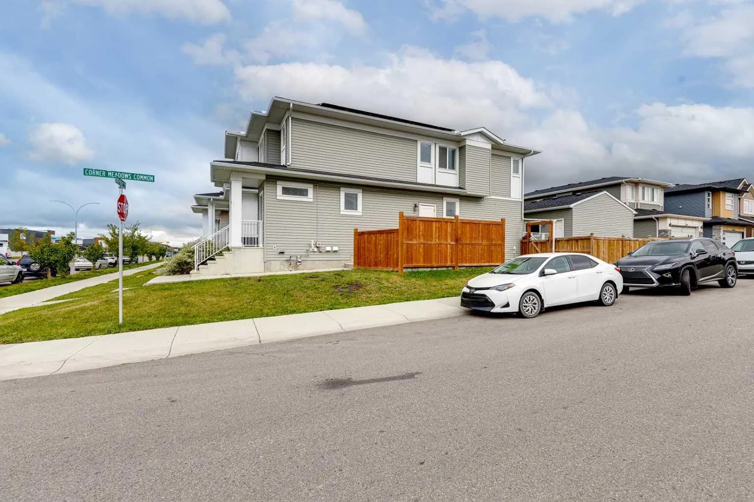 Semi Detached (Half Duplex)