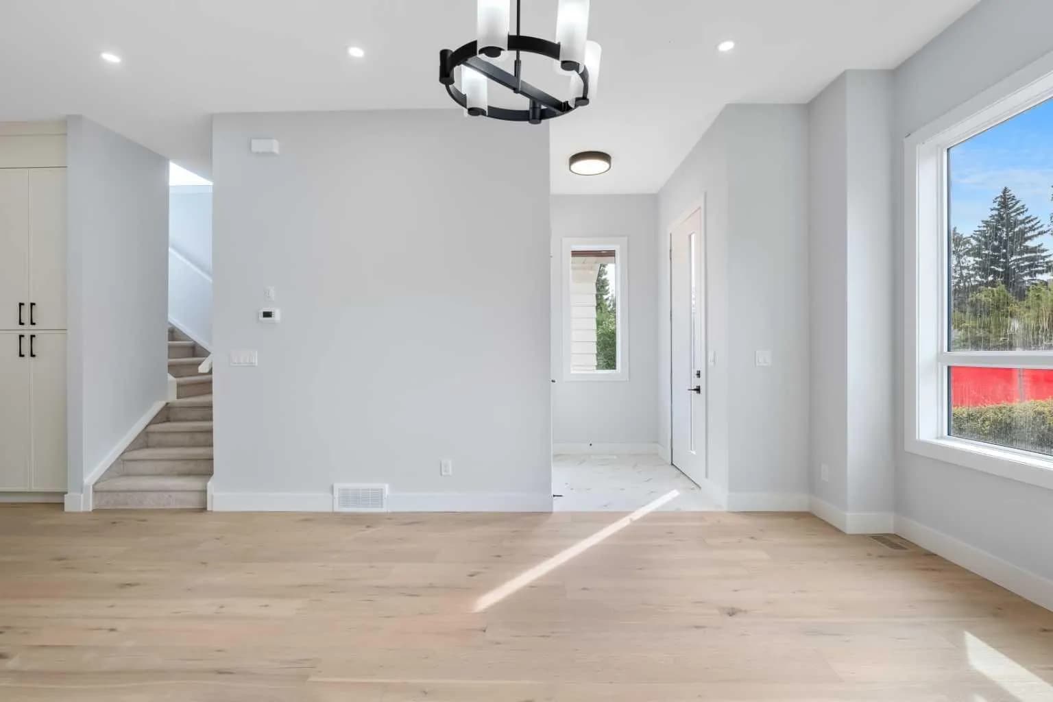 Semi Detached (Half Duplex)