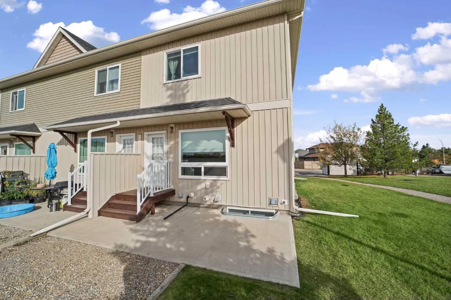 Row/Townhouse