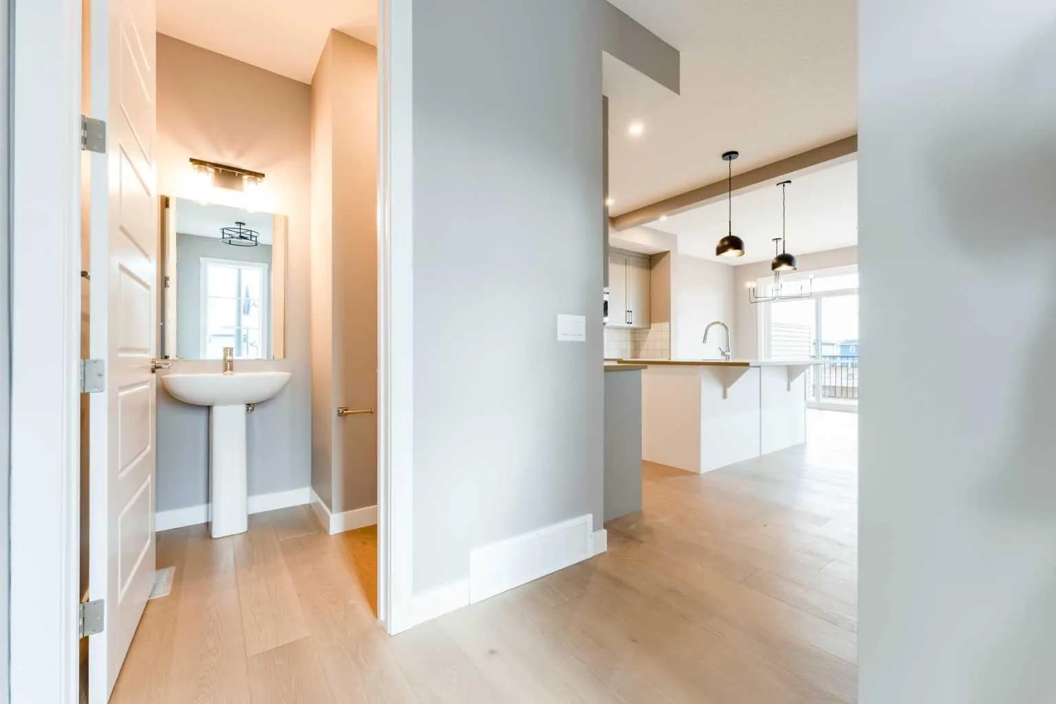 Semi Detached (Half Duplex)