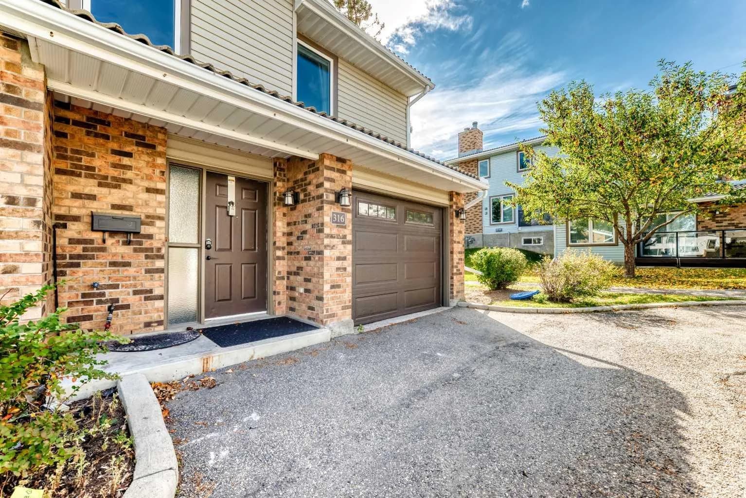 Row/Townhouse
