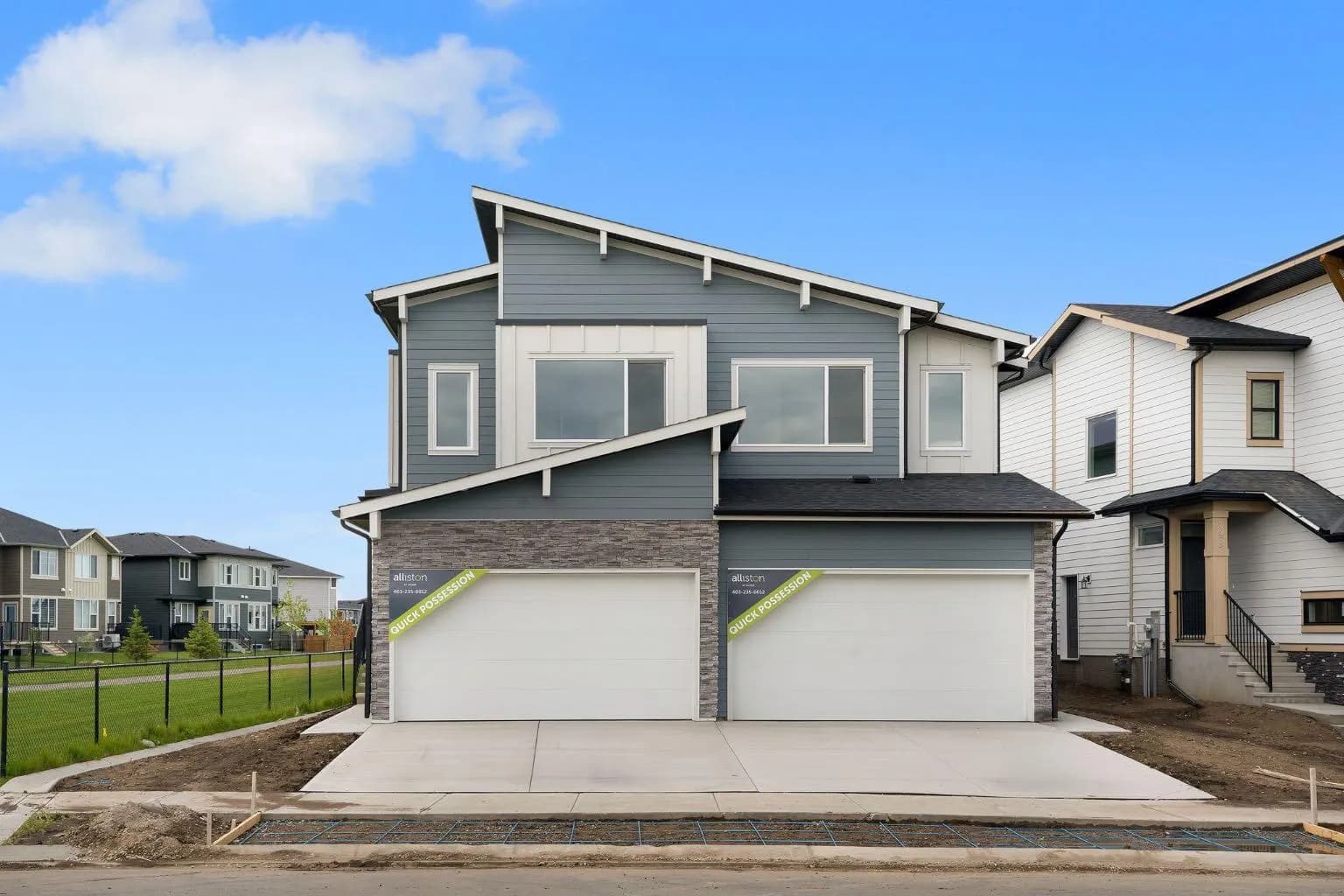 Semi Detached (Half Duplex)