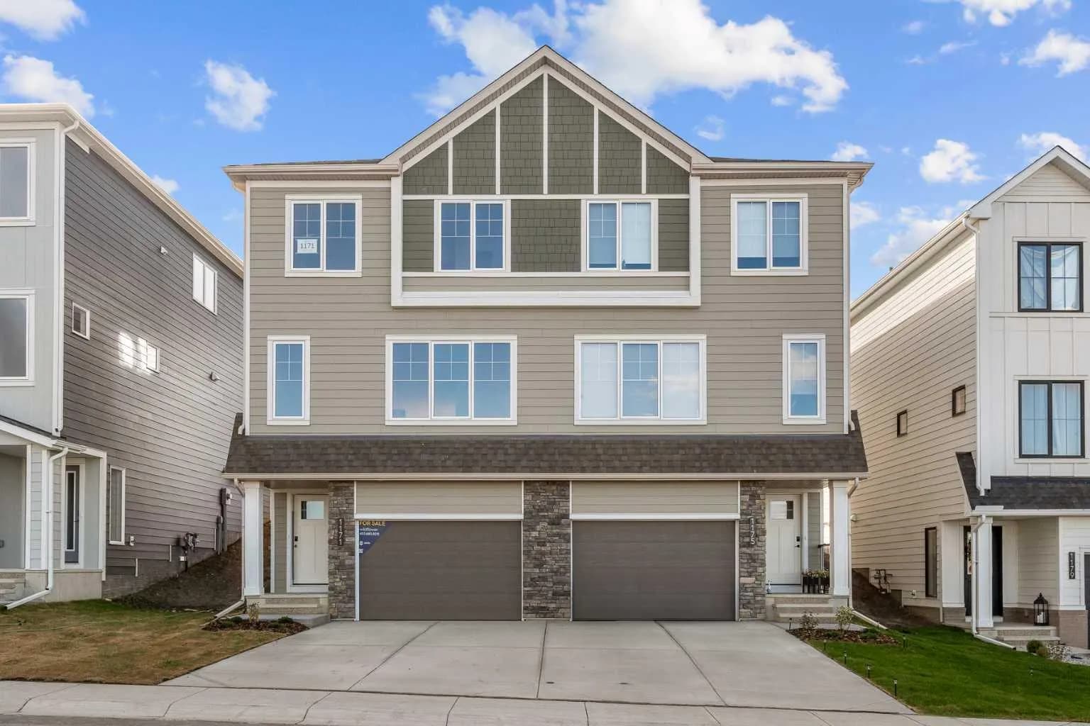 Semi Detached (Half Duplex)