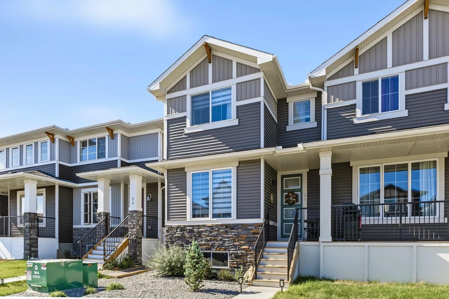 Semi Detached (Half Duplex)