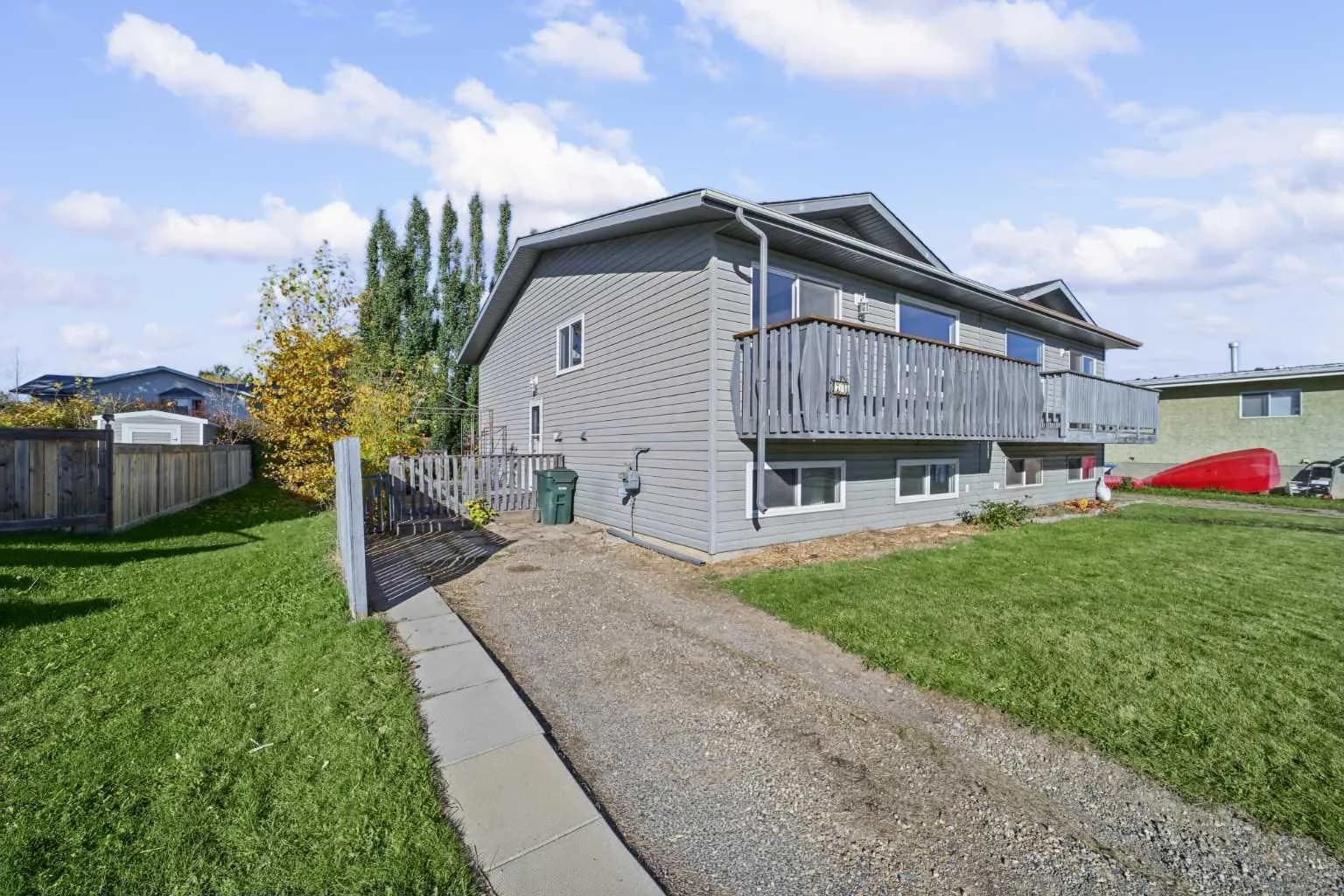 Semi Detached (Half Duplex)