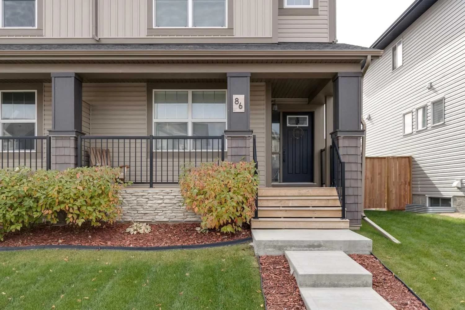 Semi Detached (Half Duplex)