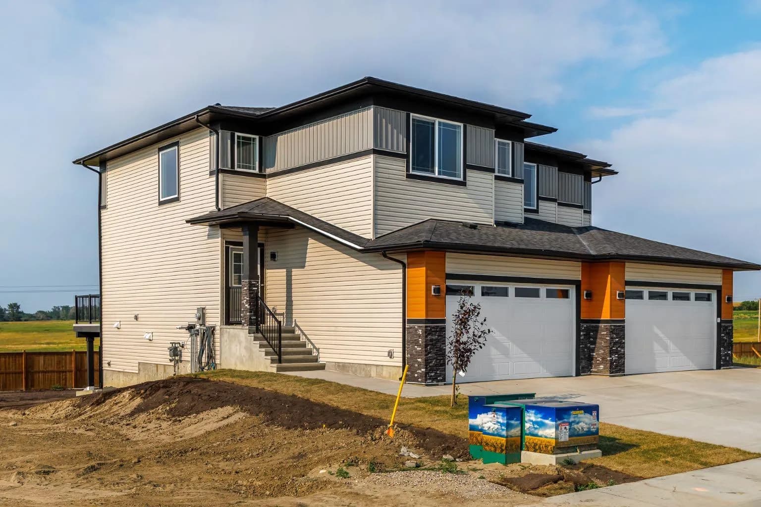 Semi Detached (Half Duplex)