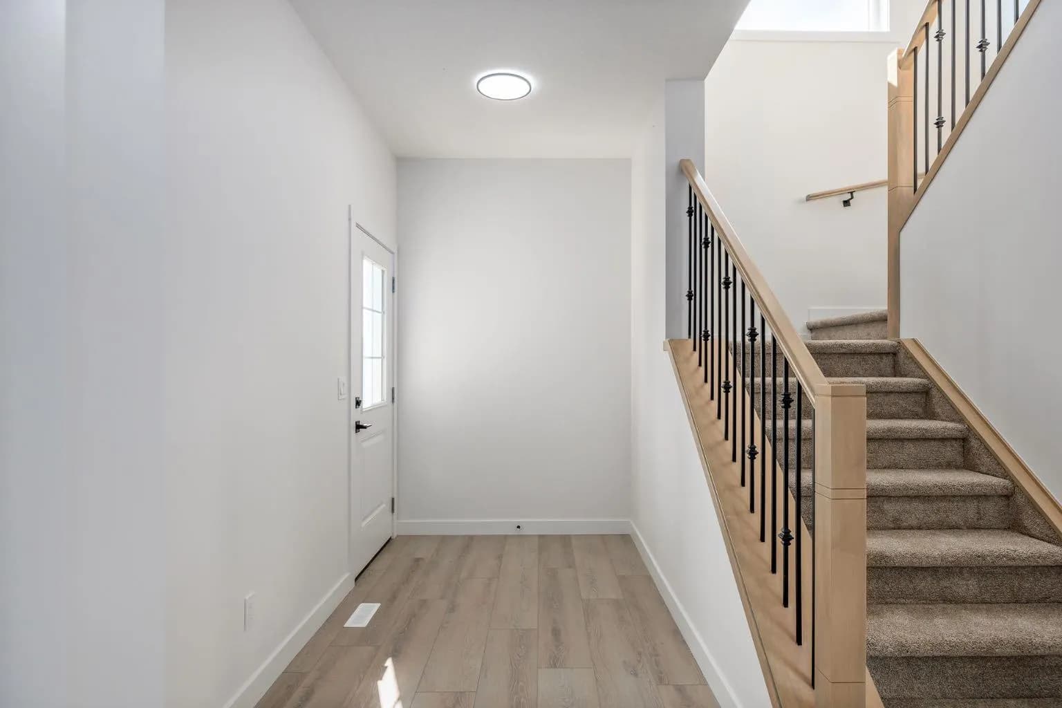 Semi Detached (Half Duplex)