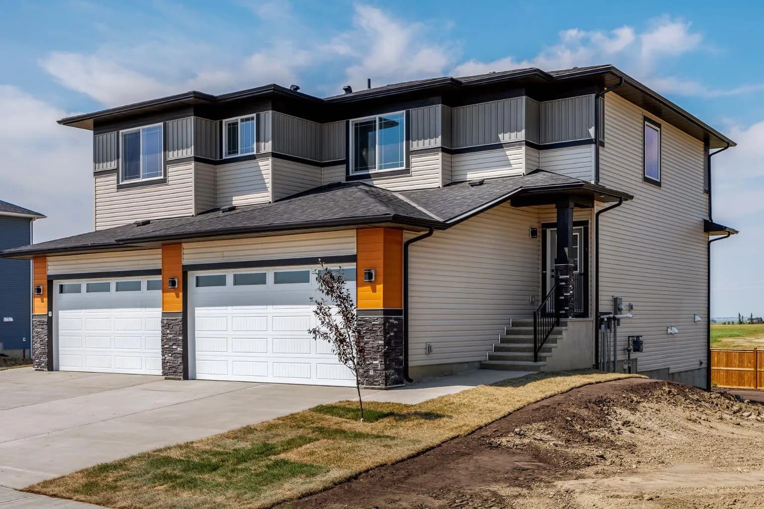 Semi Detached (Half Duplex)