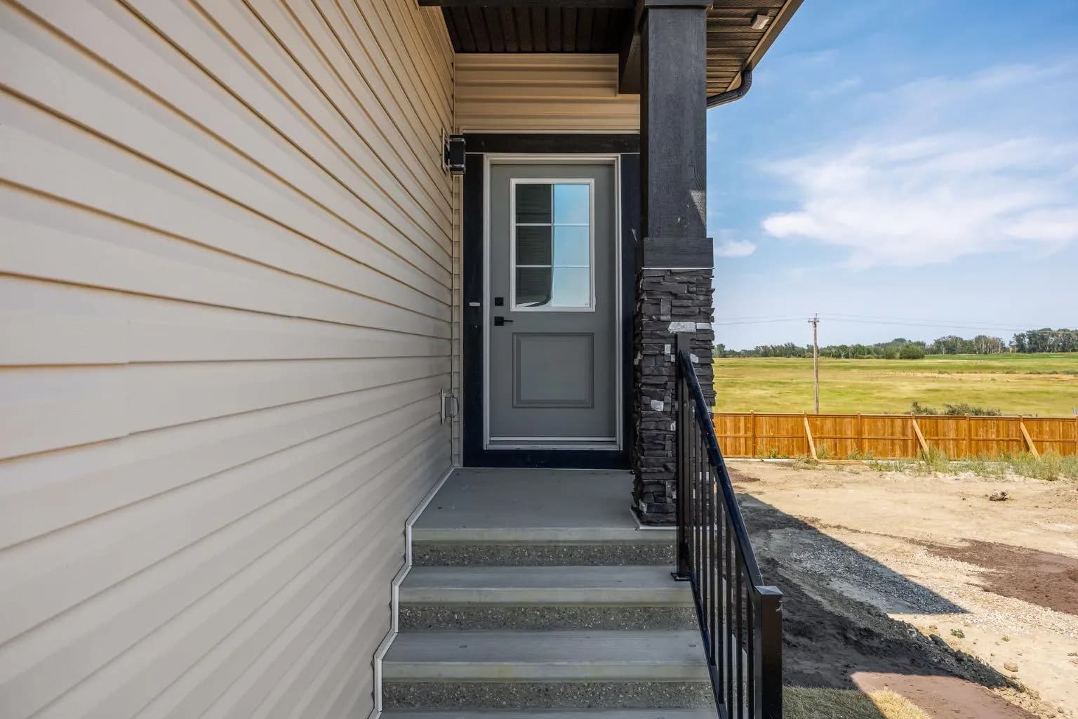 Semi Detached (Half Duplex)
