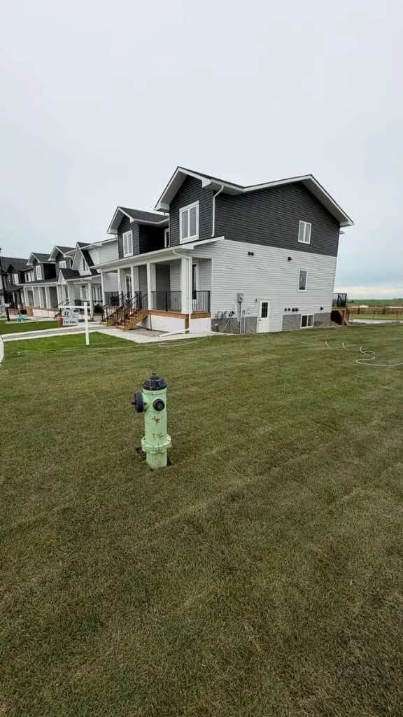 Semi Detached (Half Duplex)
