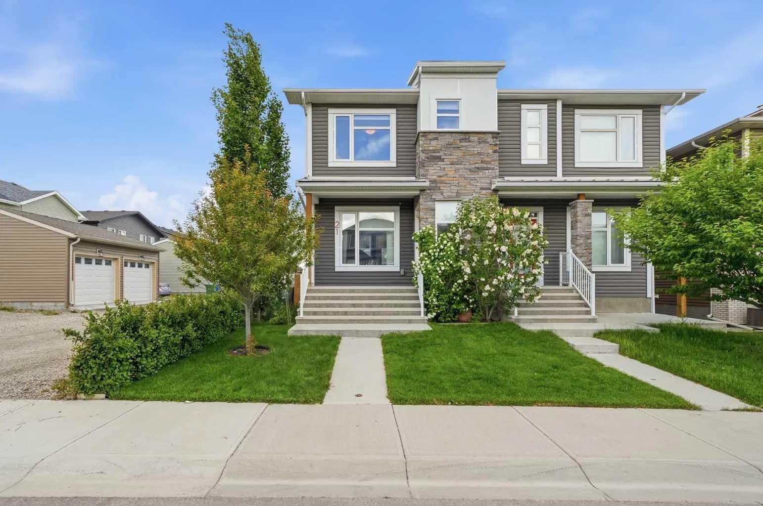 Semi Detached (Half Duplex)