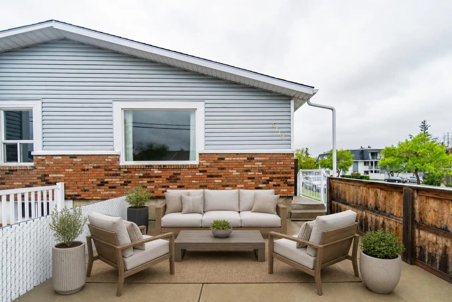 Semi Detached (Half Duplex)