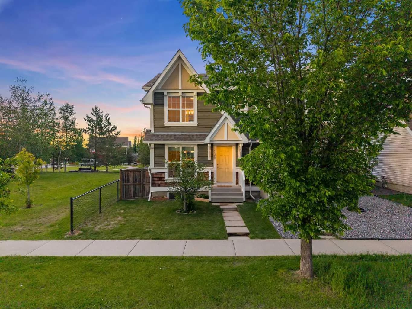 Semi Detached (Half Duplex)