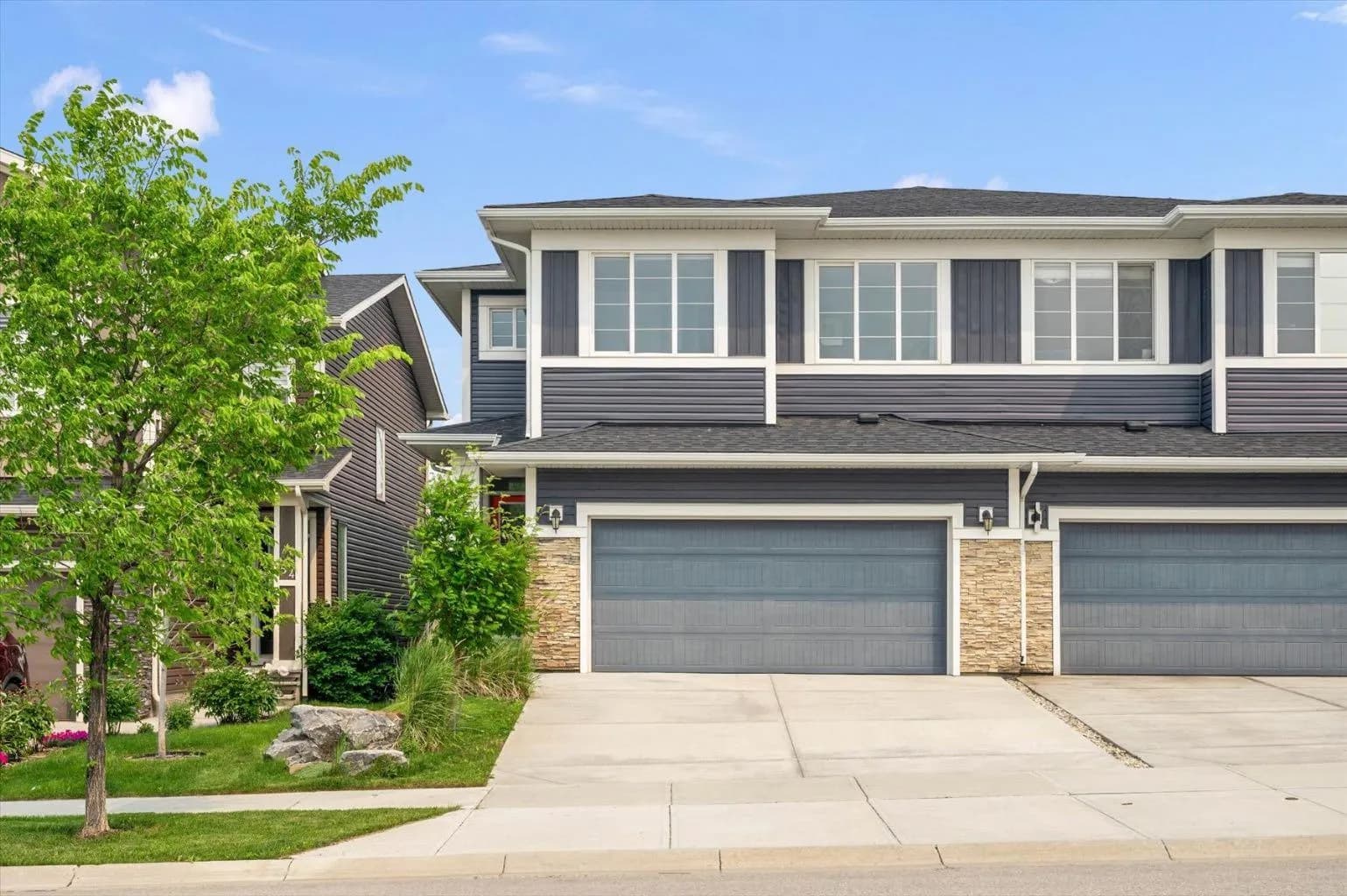 Semi Detached (Half Duplex)