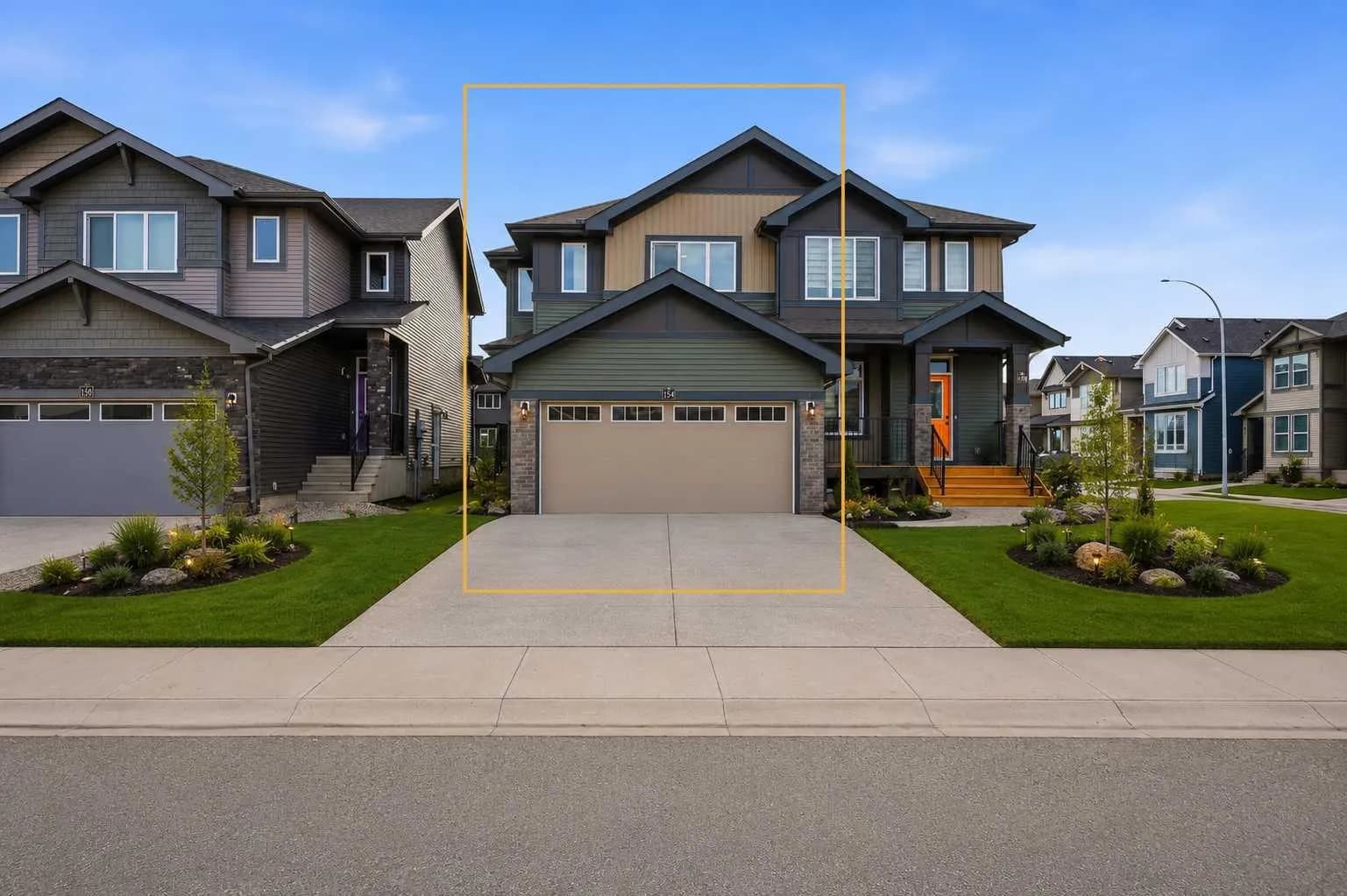 Semi Detached (Half Duplex)