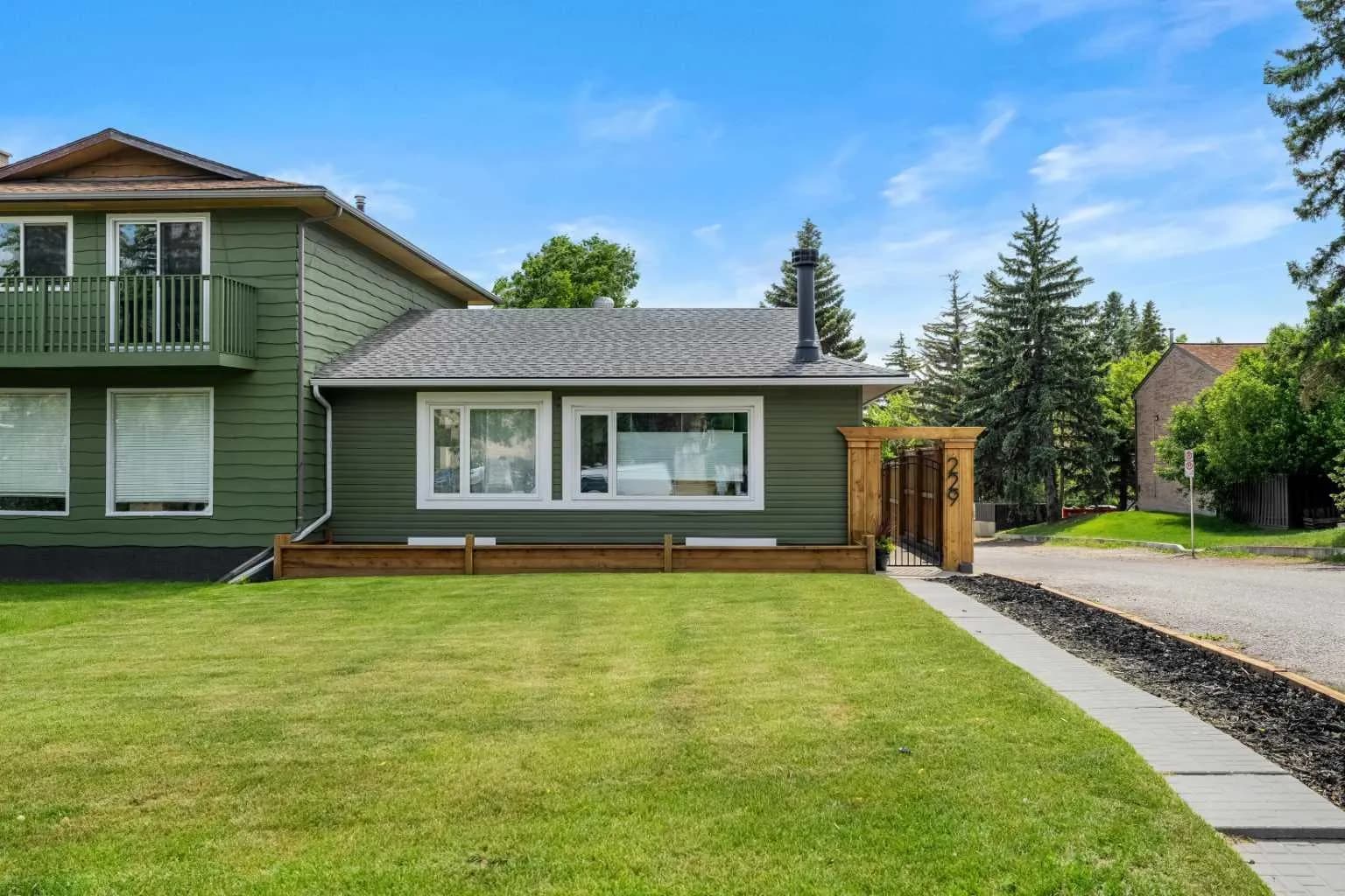 Semi Detached (Half Duplex)