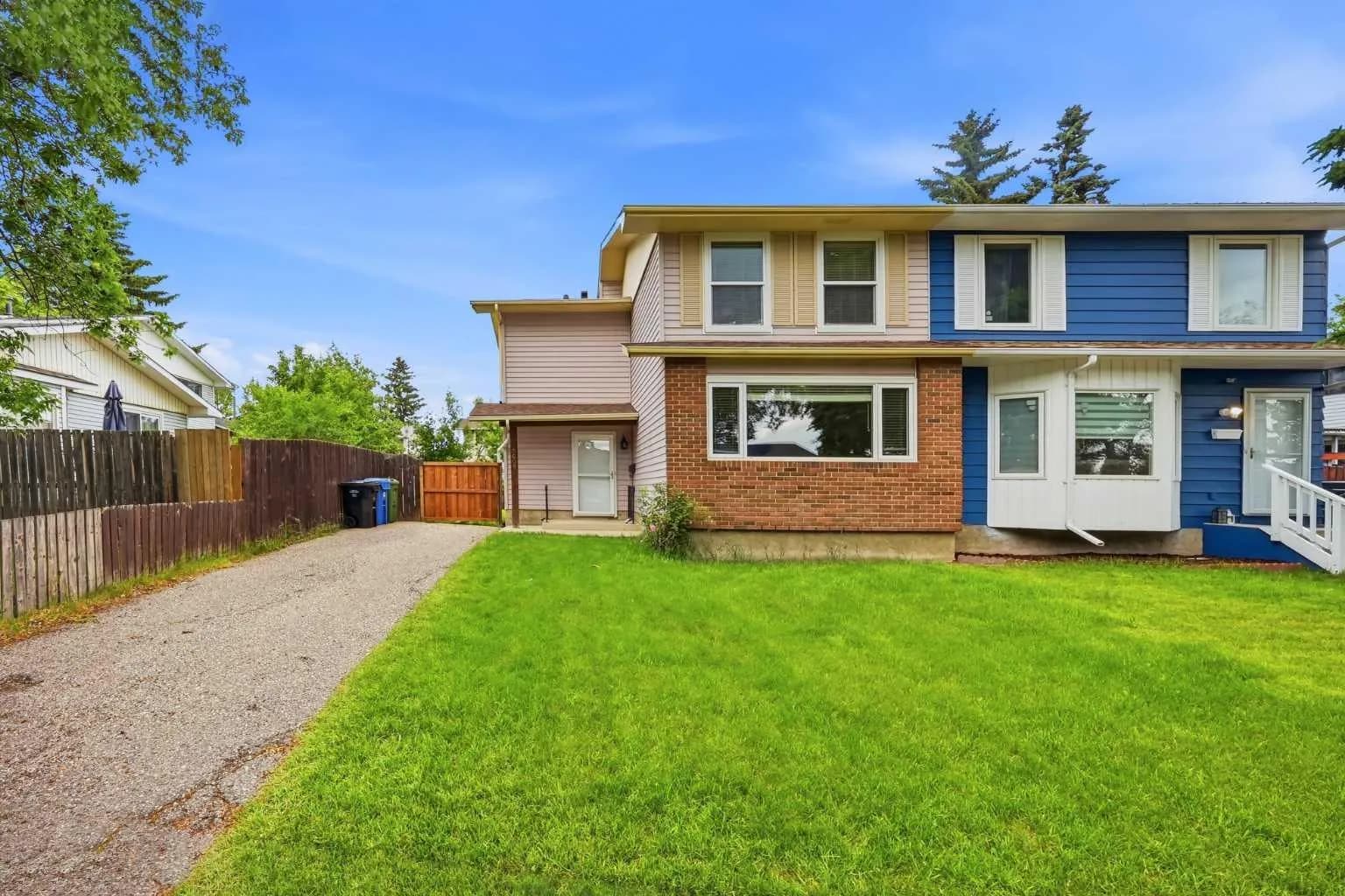 Semi Detached (Half Duplex)