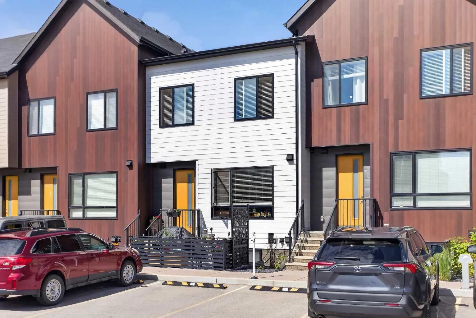 Row/Townhouse
