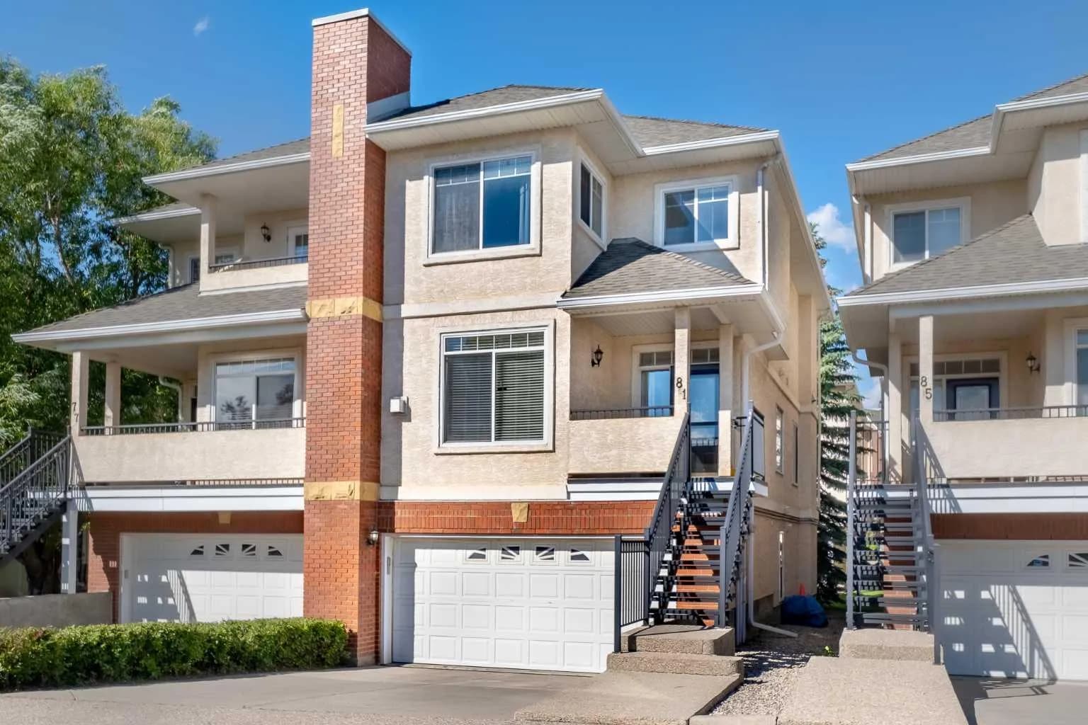 Semi Detached (Half Duplex)