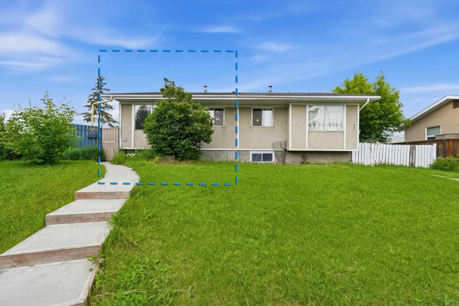 Semi Detached (Half Duplex)