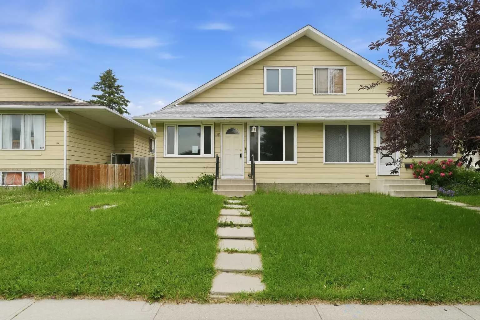 Semi Detached (Half Duplex)