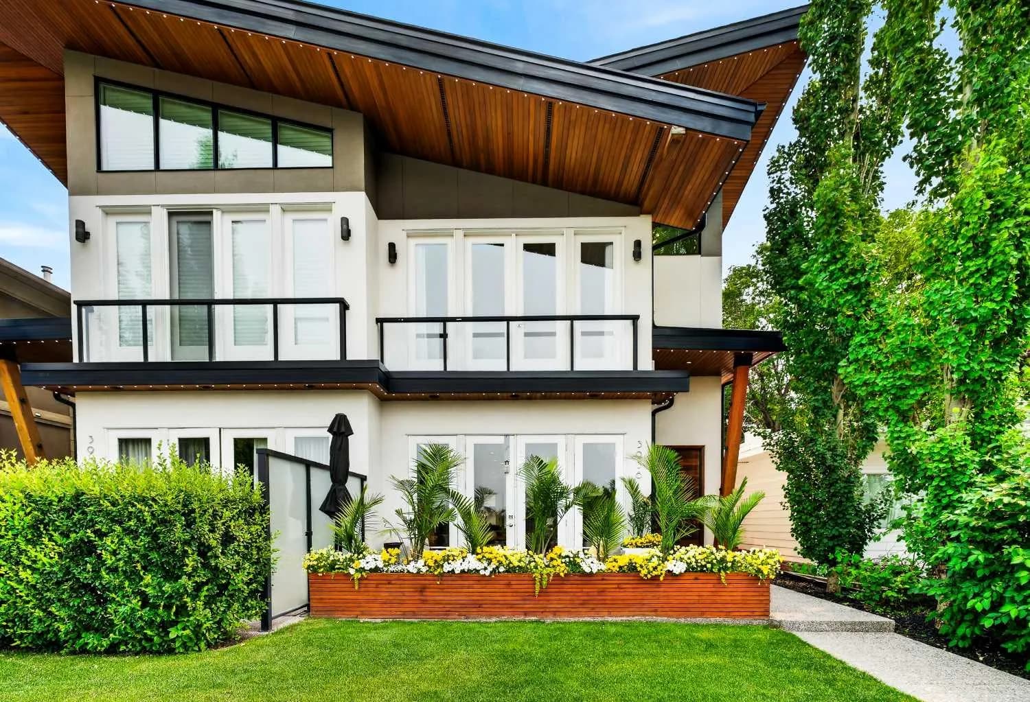 Semi Detached (Half Duplex)