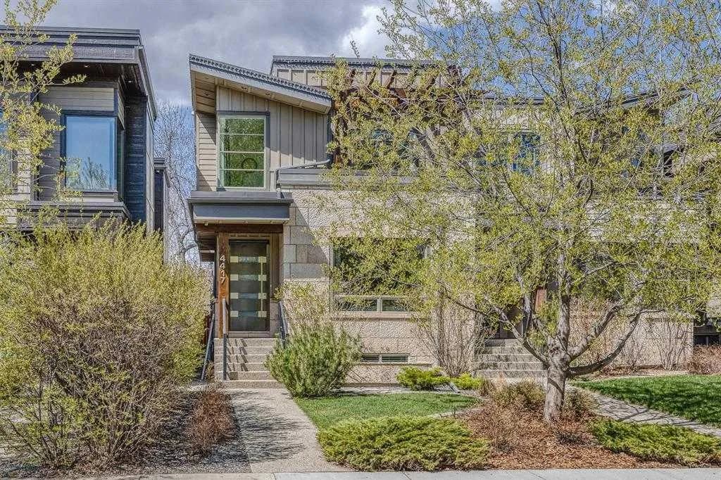Semi Detached (Half Duplex)