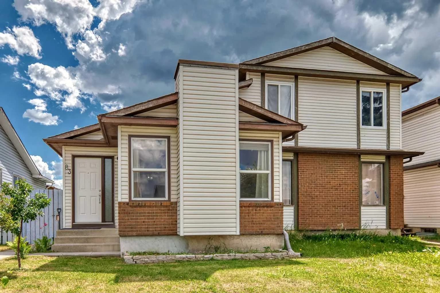 Semi Detached (Half Duplex)