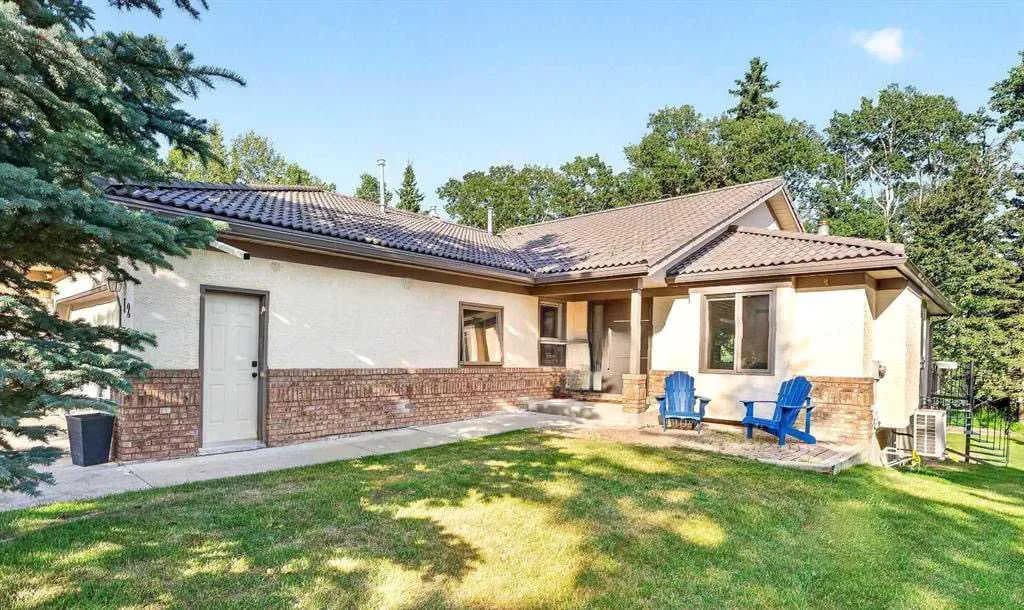 Semi Detached (Half Duplex)