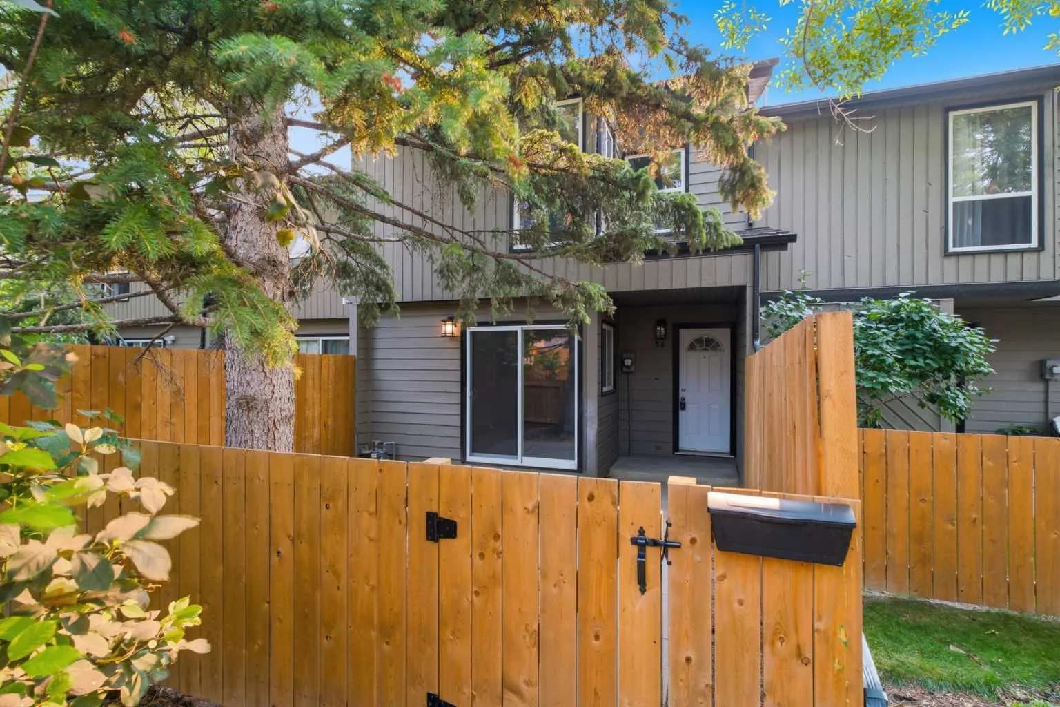 Row/Townhouse