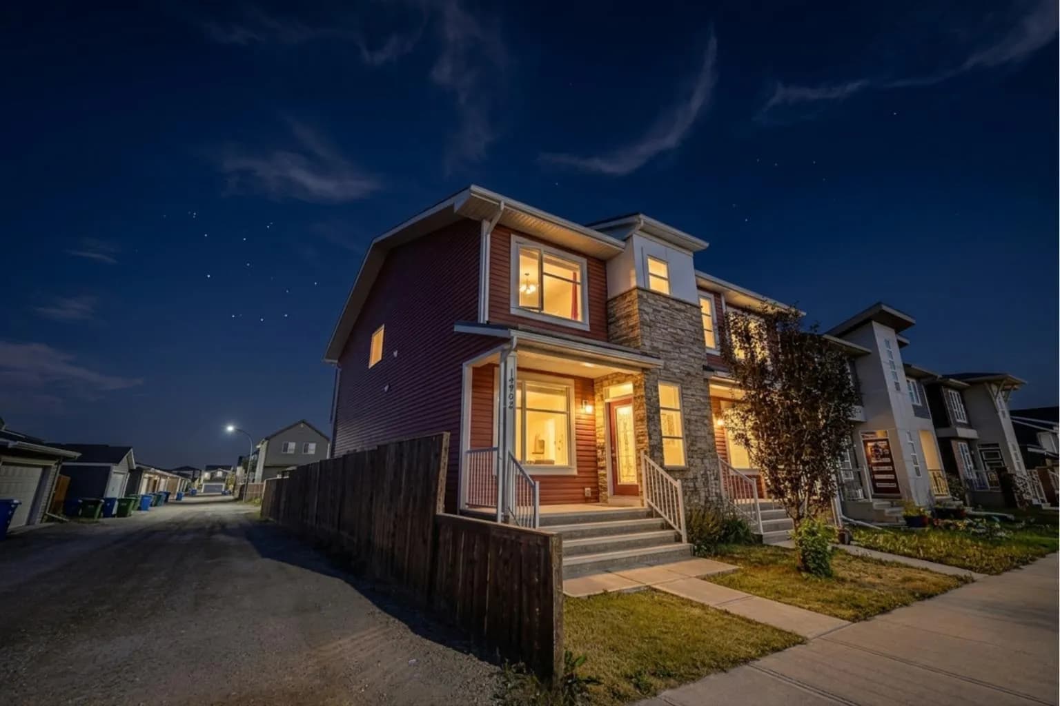 Semi Detached (Half Duplex)