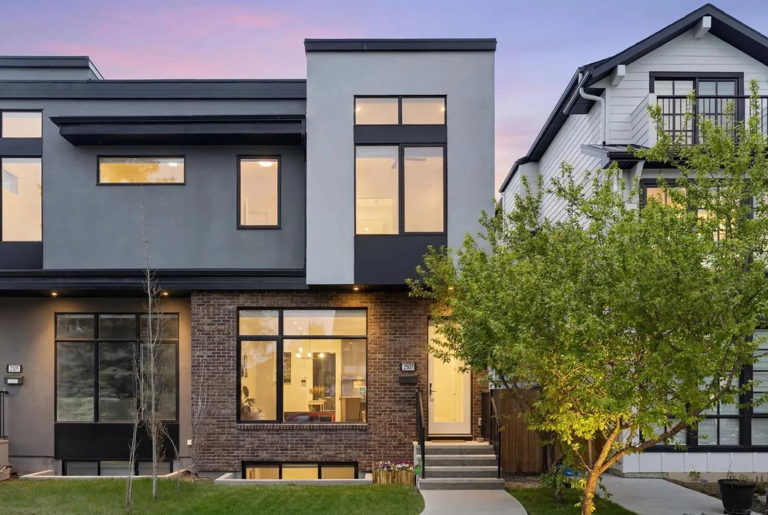 Semi Detached (Half Duplex)