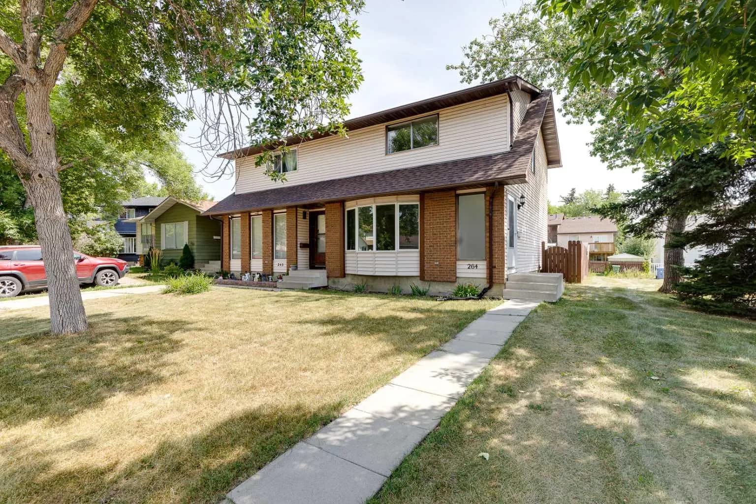 Semi Detached (Half Duplex)