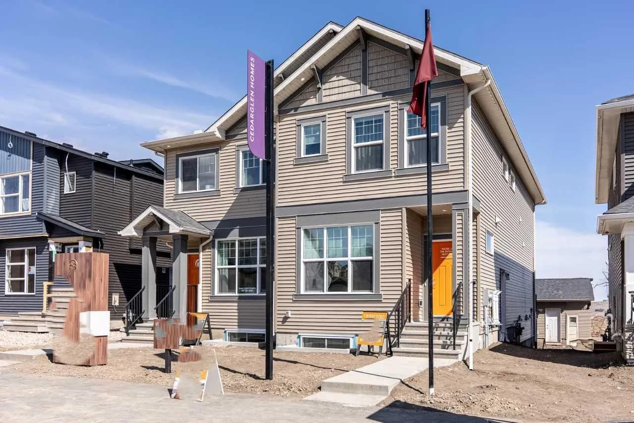 Semi Detached (Half Duplex)