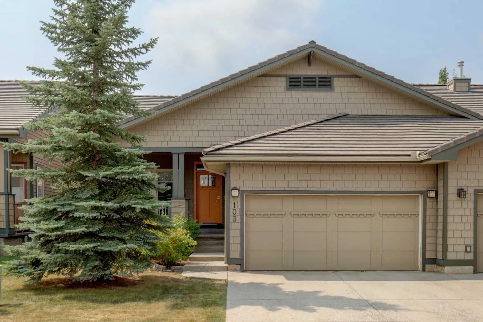 Semi Detached (Half Duplex)