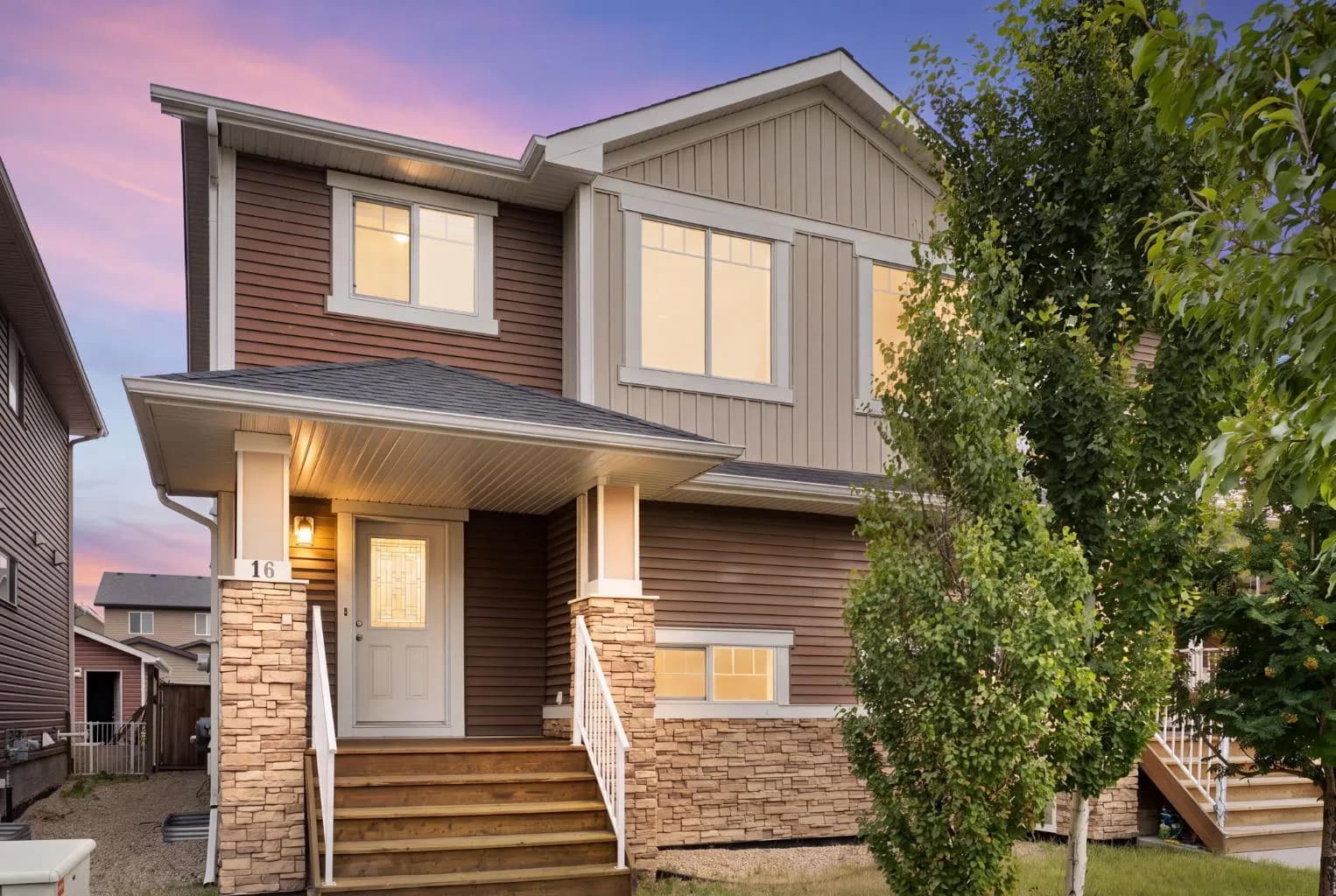 Semi Detached (Half Duplex)