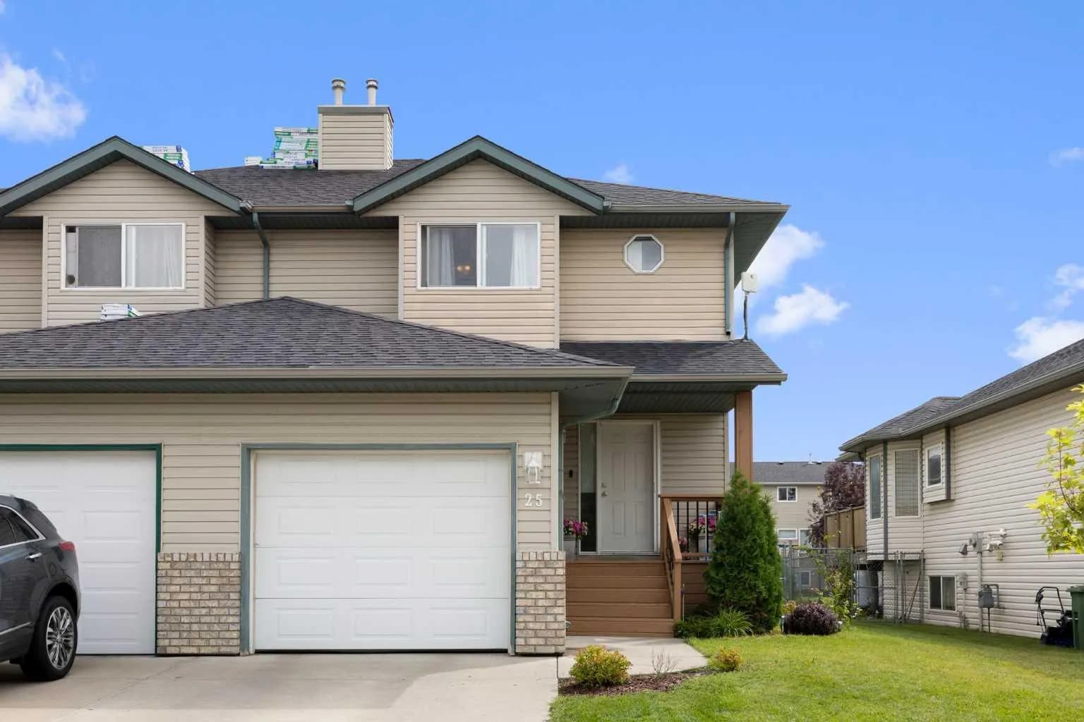 Semi Detached (Half Duplex)