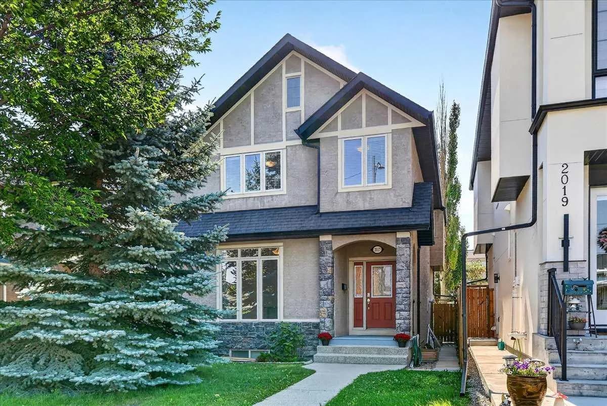 Semi Detached (Half Duplex)