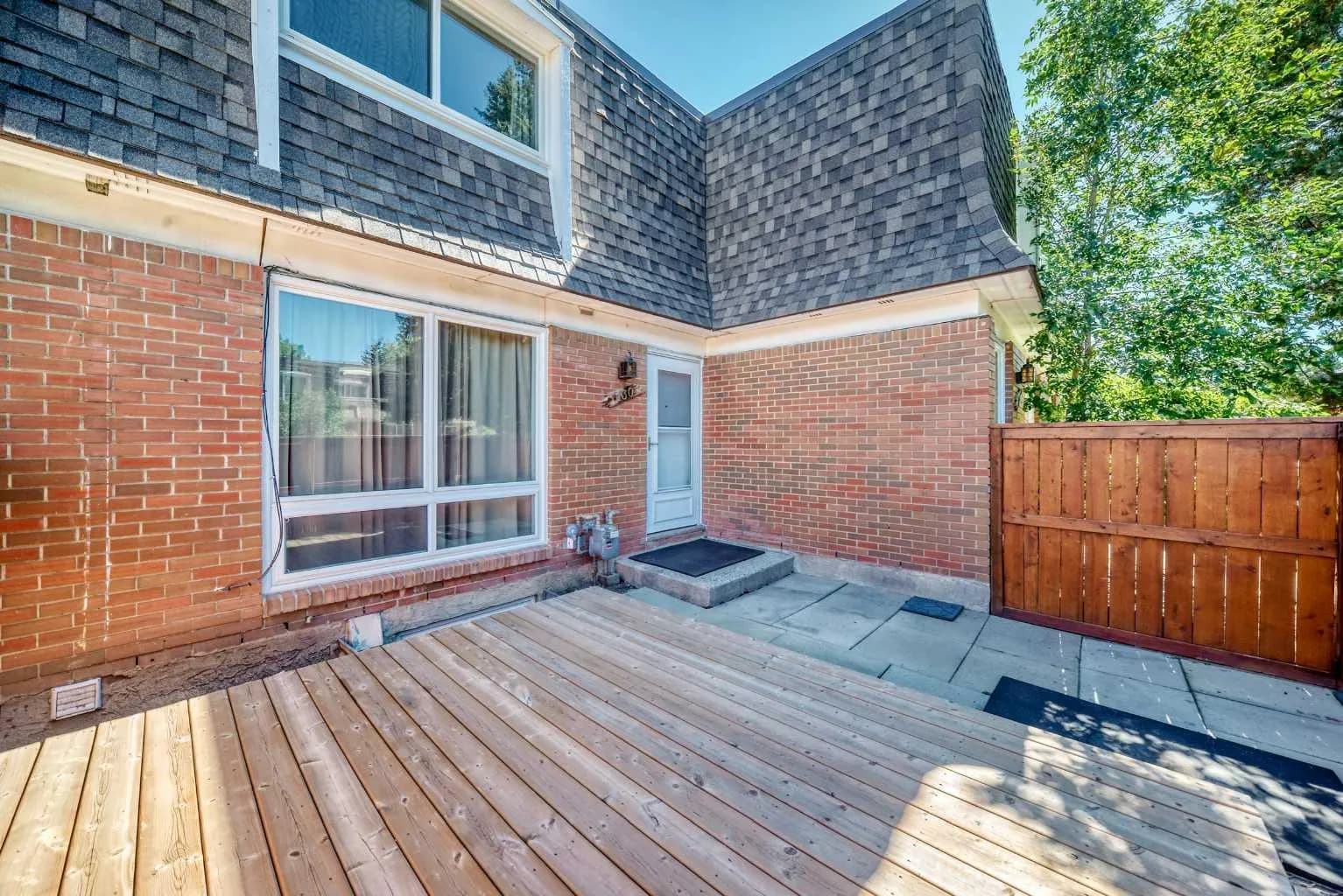 Row/Townhouse