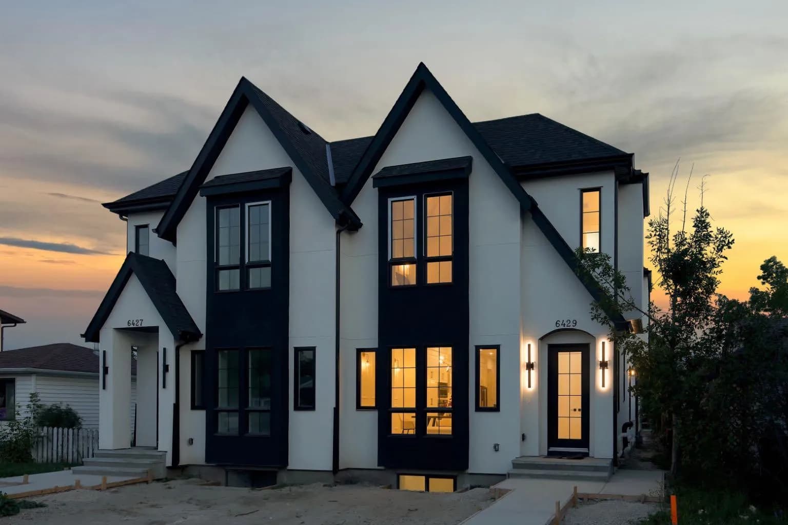 Semi Detached (Half Duplex)