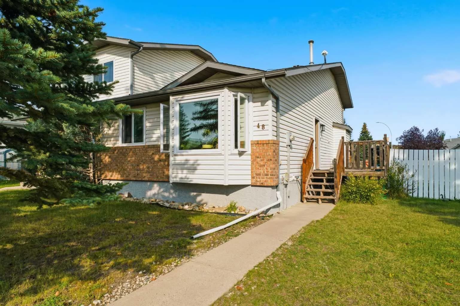 Semi Detached (Half Duplex)