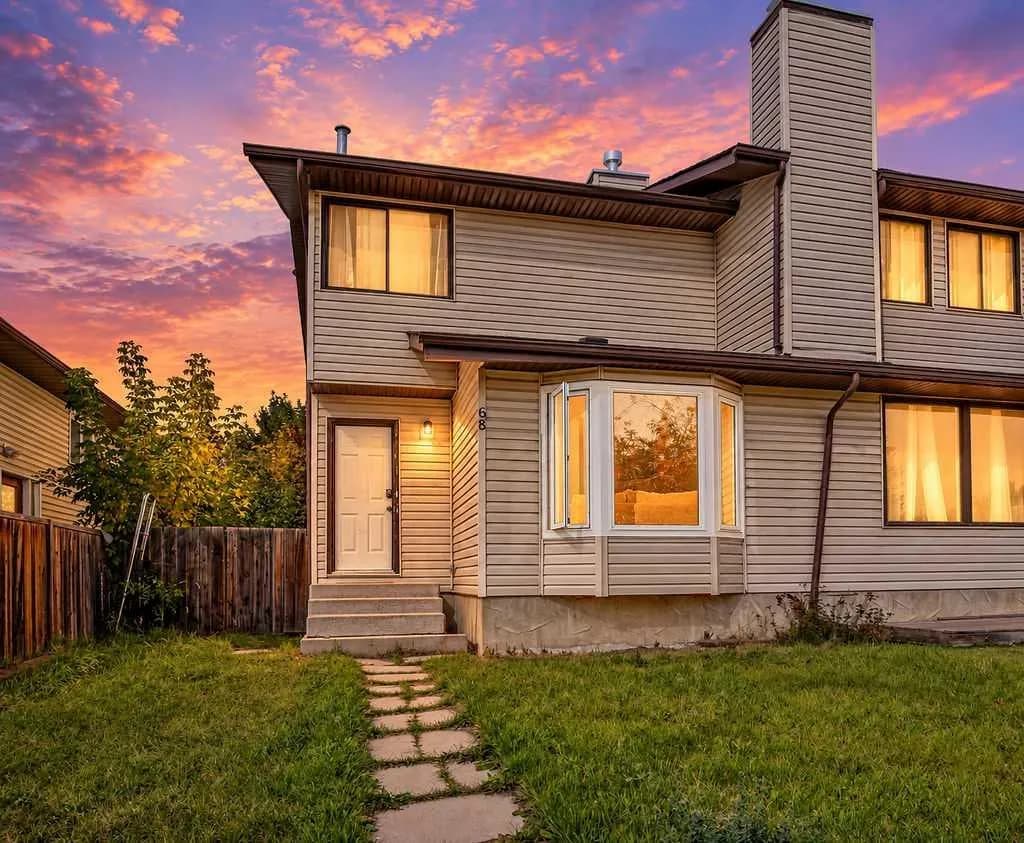 Semi Detached (Half Duplex)